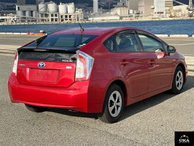 2013 Toyota Prius - Thumbnail