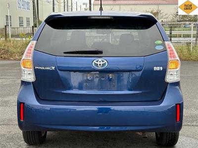 2012 Toyota Prius - Thumbnail