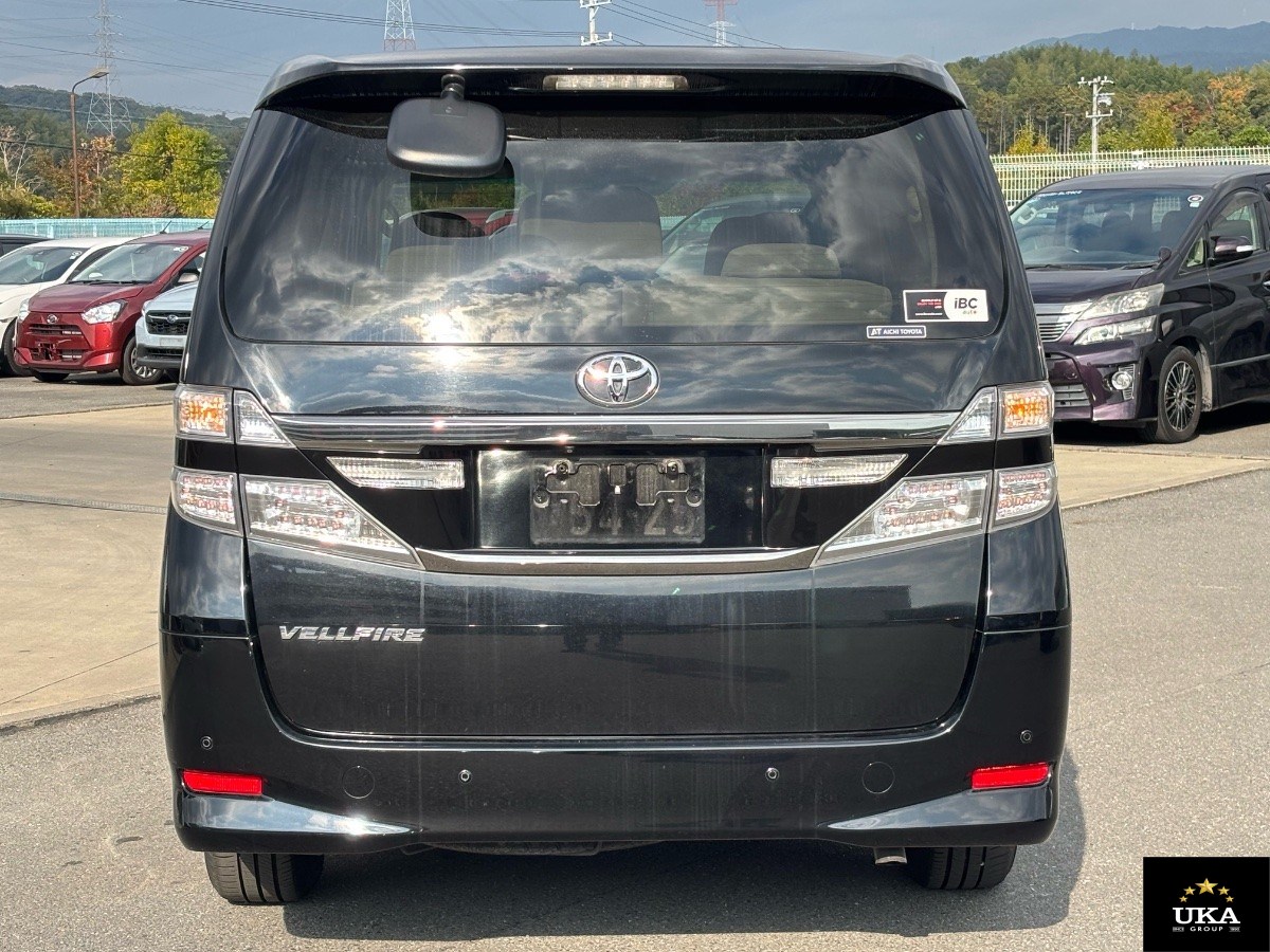 2014 Toyota Vellfire