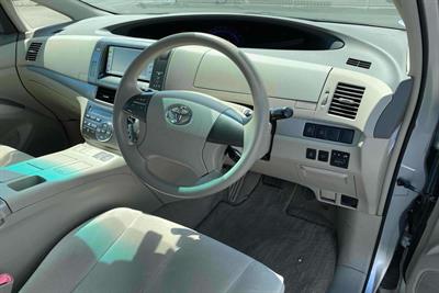 2012 Toyota Estima - Thumbnail