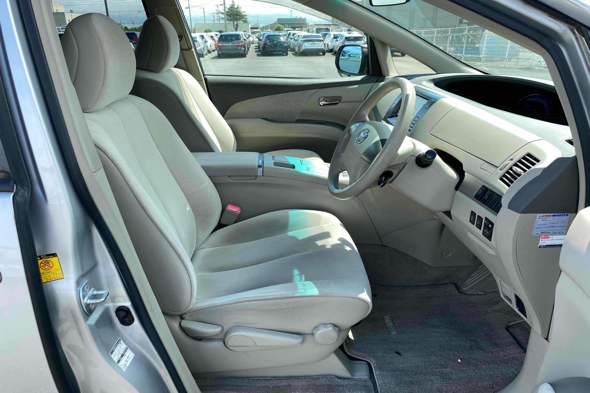 2012 Toyota Estima