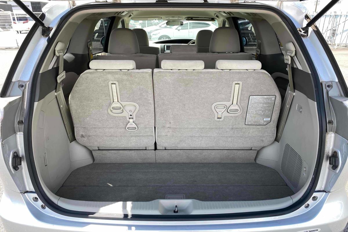 2012 Toyota Estima