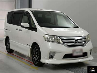 2013 Nissan Serena