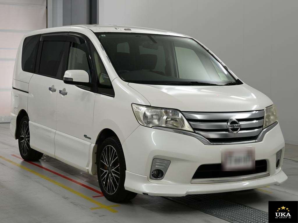 2013 Nissan Serena