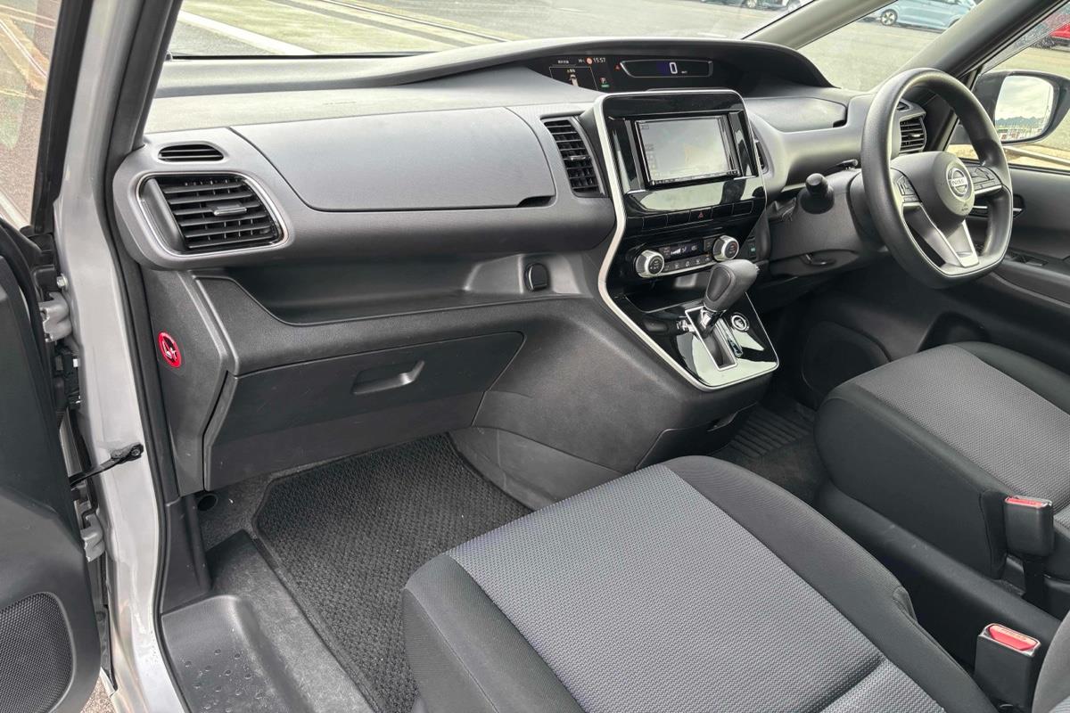2020 Nissan Serena