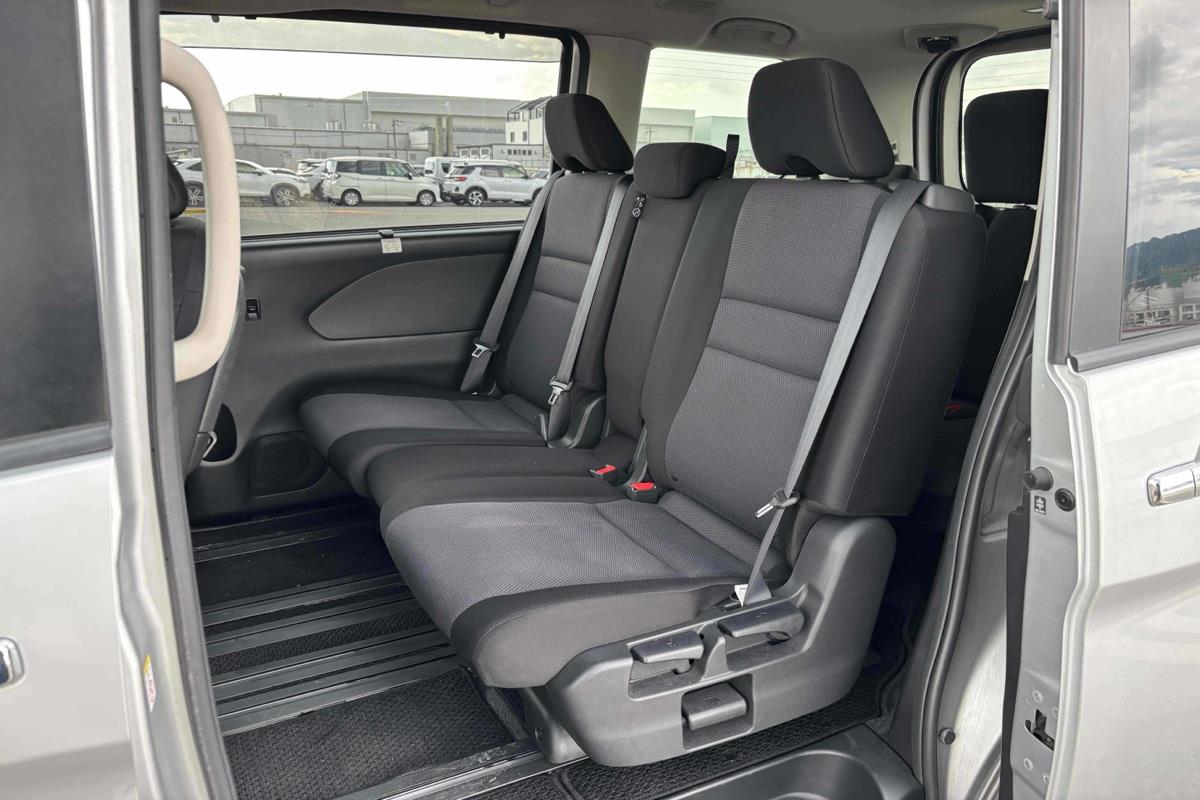 2020 Nissan Serena