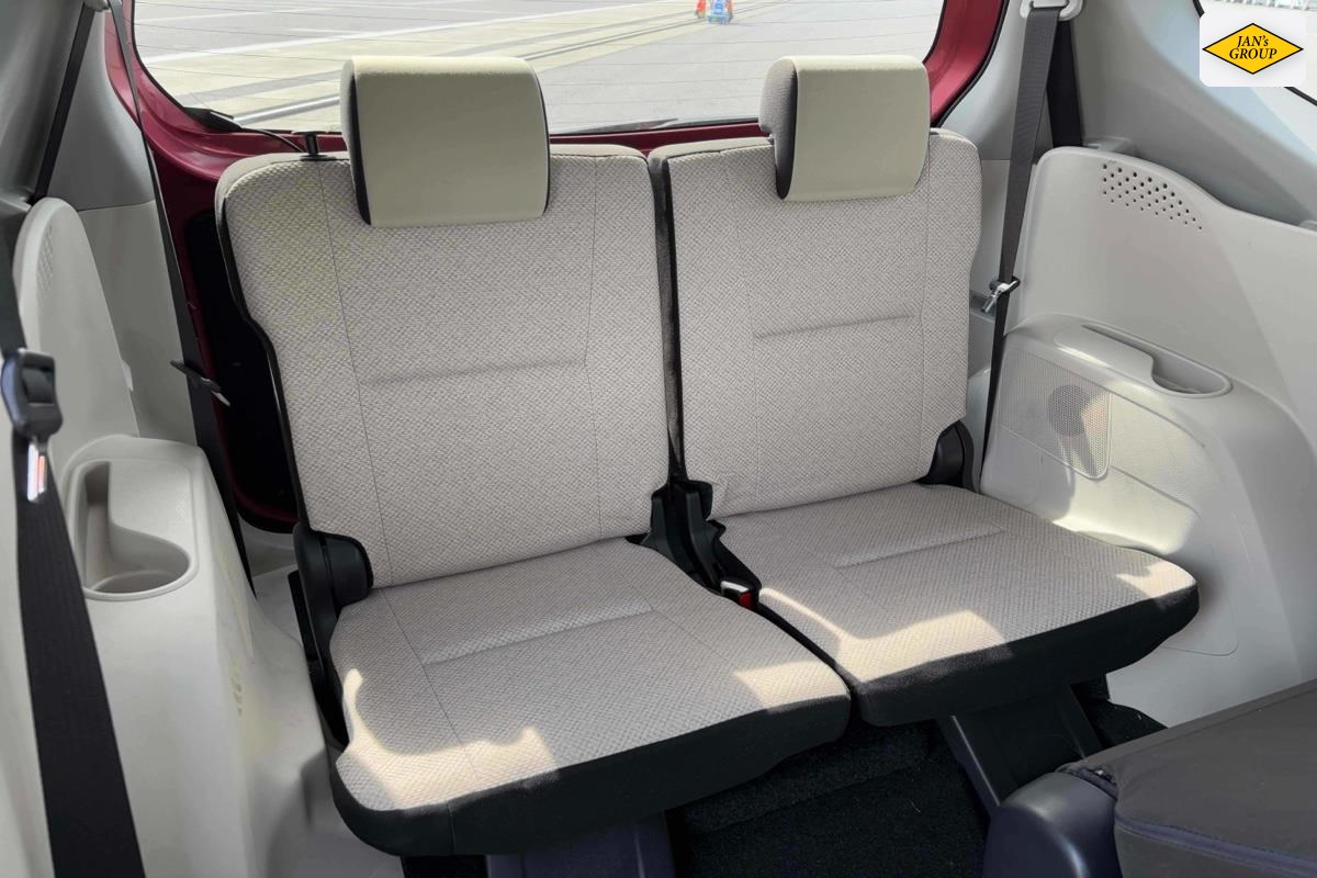2016 Toyota Sienta