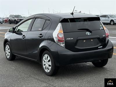 2014 Toyota Aqua - Thumbnail