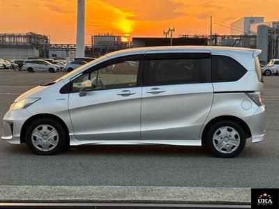 2013 Honda Freed - Thumbnail