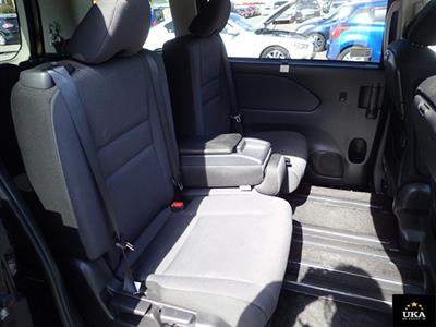 2017 Nissan Serena - Thumbnail