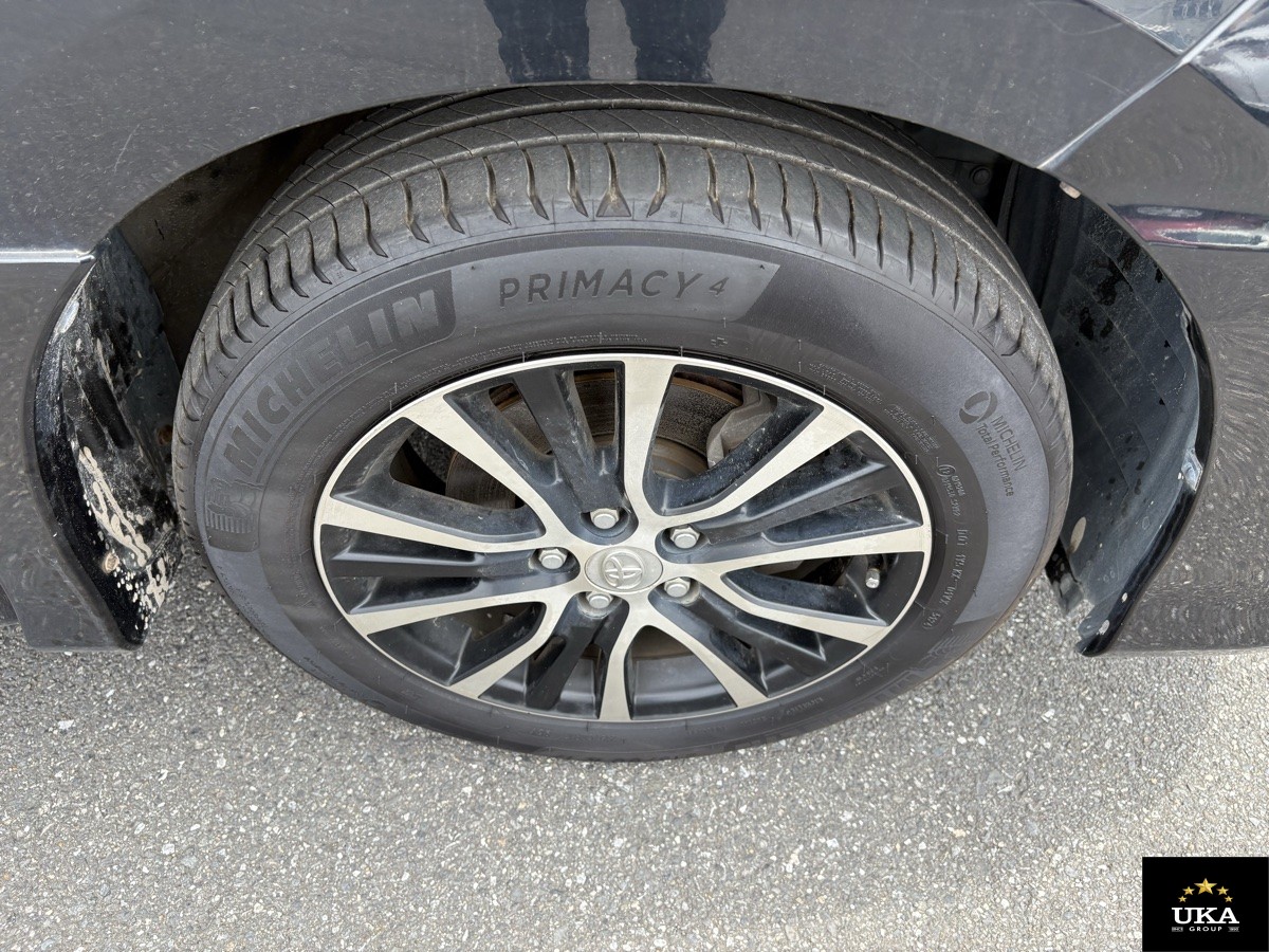 2013 Toyota Estima