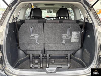 2013 Toyota Estima - Thumbnail