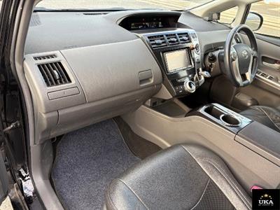 2014 Toyota Prius - Thumbnail