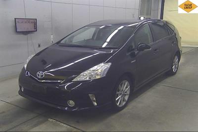 2014 Toyota Prius - Thumbnail