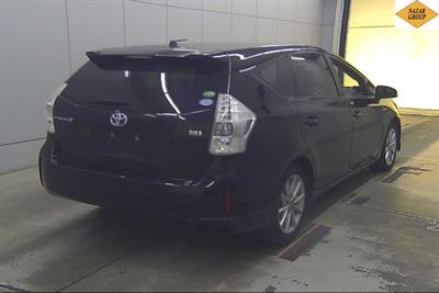 2014 Toyota Prius - Thumbnail