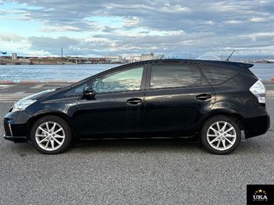 2014 Toyota Prius - Thumbnail