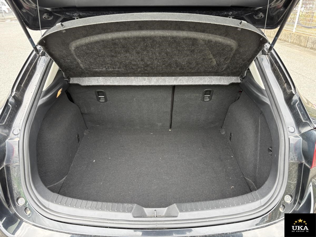 2014 Mazda Axela