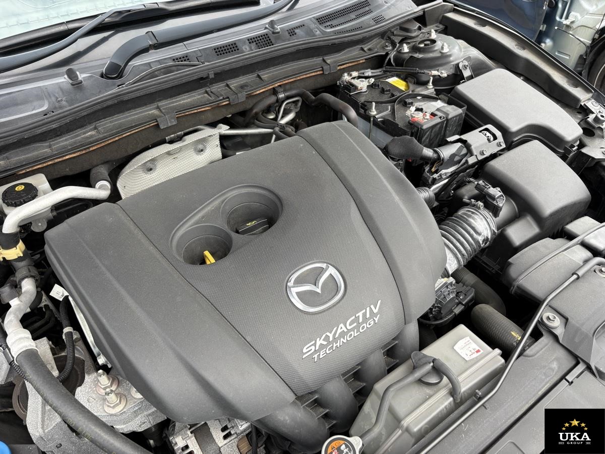 2014 Mazda Axela