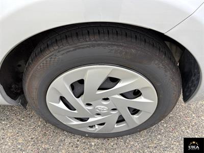 2015 Toyota Aqua - Thumbnail