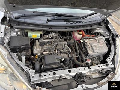 2015 Toyota Aqua - Thumbnail