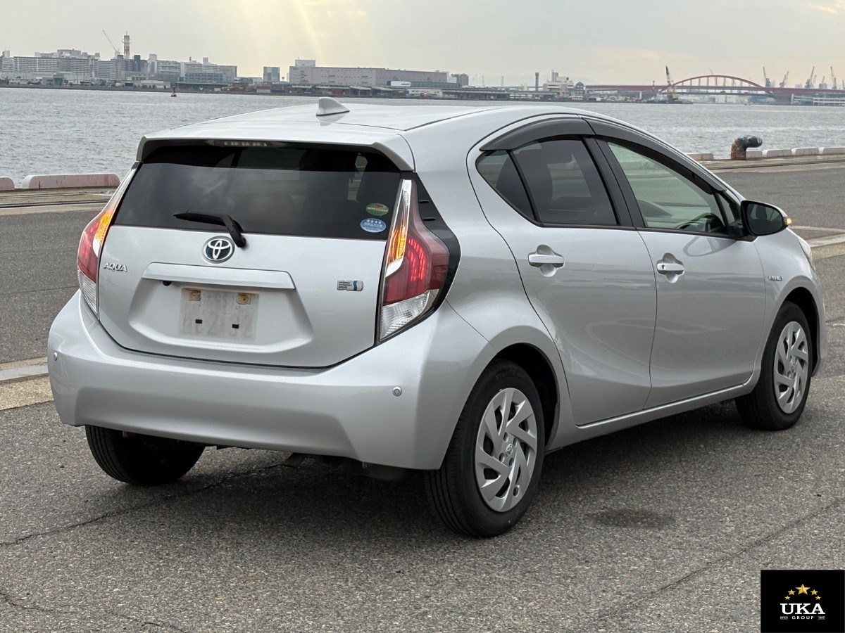 2015 Toyota Aqua
