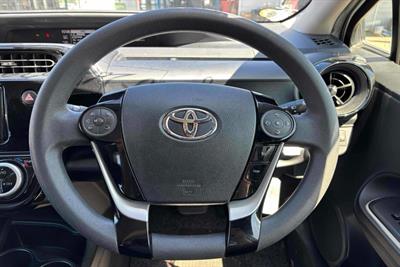 2020 Toyota Aqua - Thumbnail