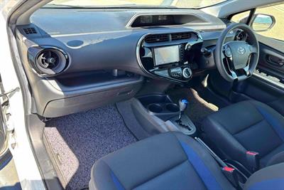 2020 Toyota Aqua - Thumbnail