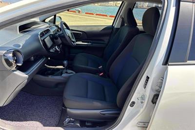2020 Toyota Aqua - Thumbnail