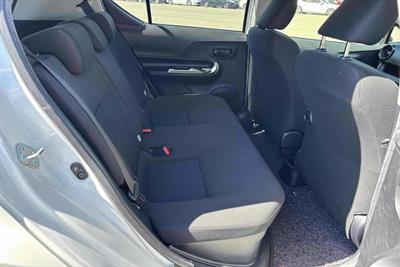 2020 Toyota Aqua - Thumbnail