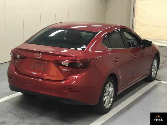 2013 Mazda Axela