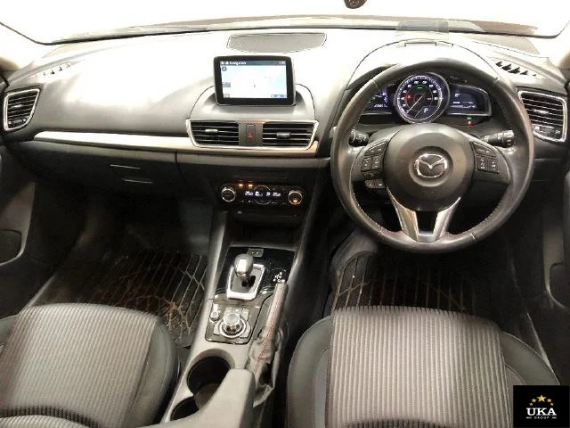 2013 Mazda Axela