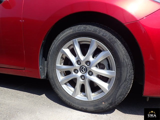2013 Mazda Axela