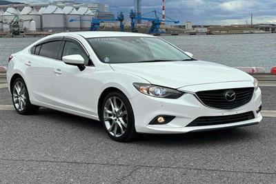 2013 Mazda Atenza