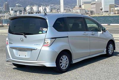 2013 Honda Freed - Thumbnail