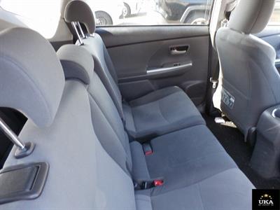 2013 Toyota Prius - Thumbnail