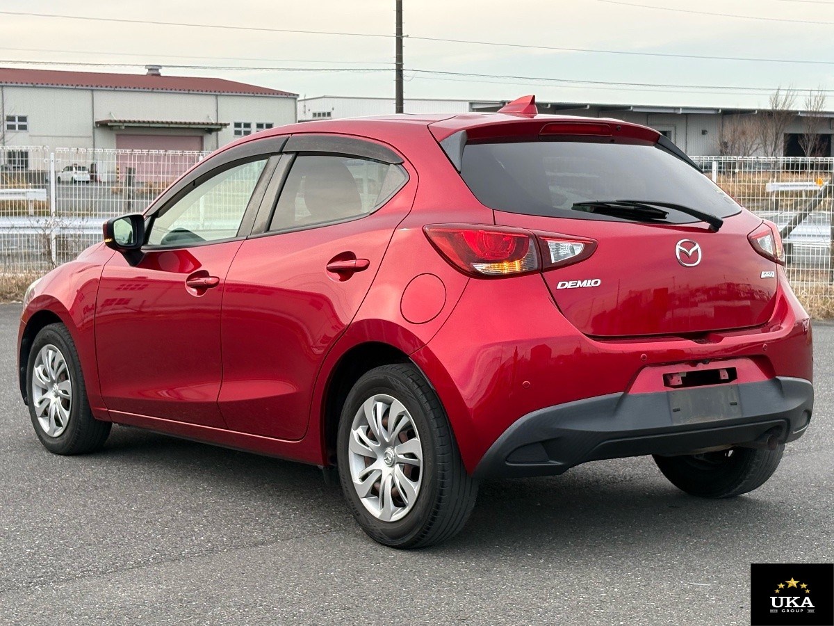 2017 Mazda Demio