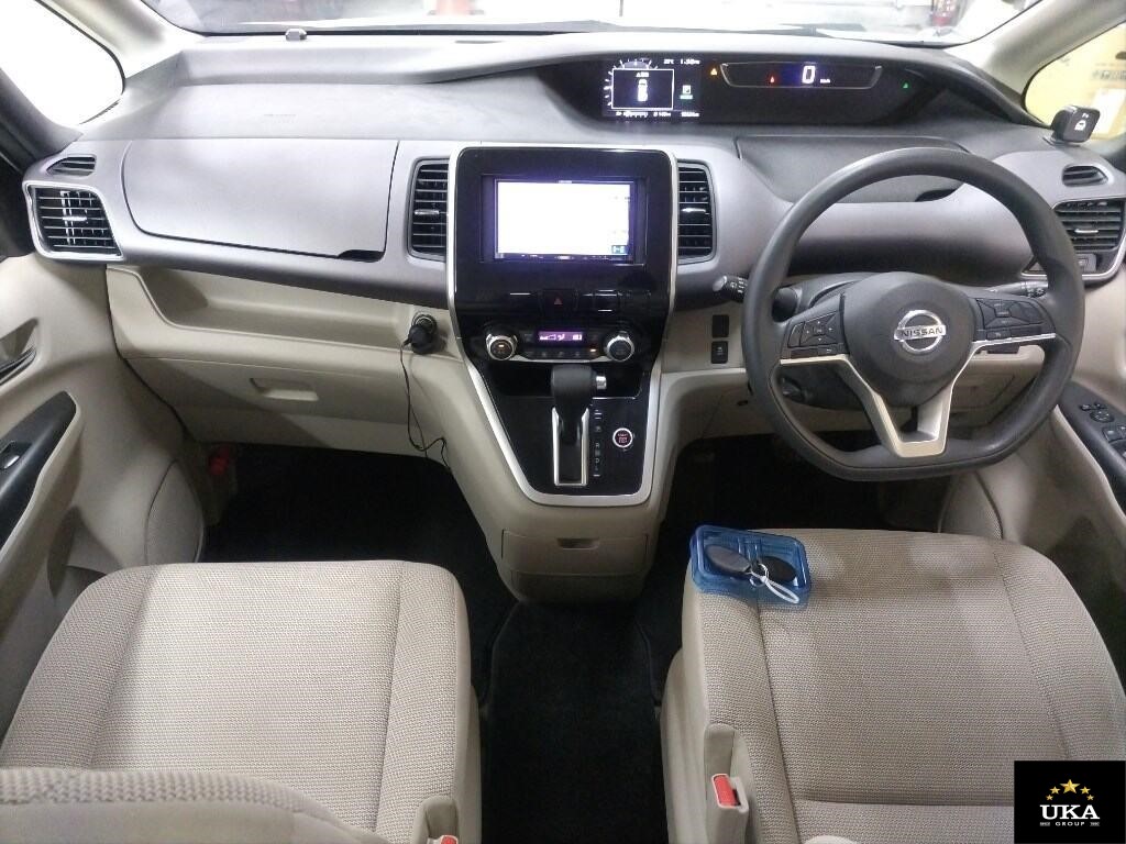 2017 Nissan Serena