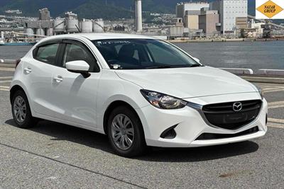 2017 Mazda Demio - Thumbnail