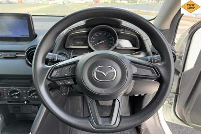 2017 Mazda Demio - Thumbnail