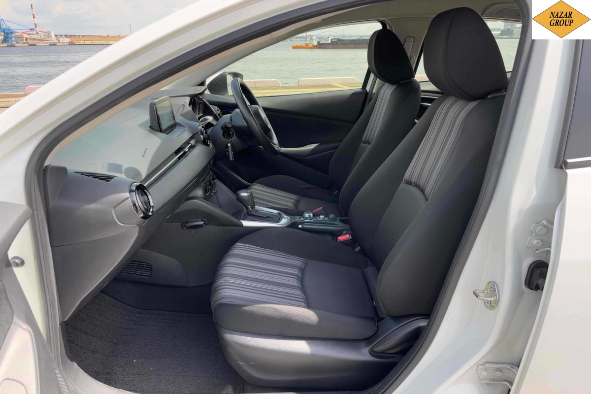 2017 Mazda Demio