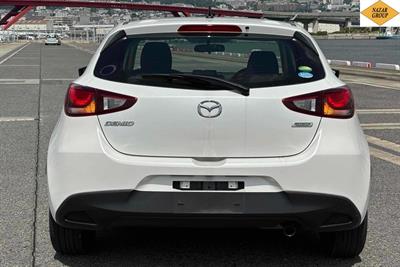 2017 Mazda Demio - Thumbnail