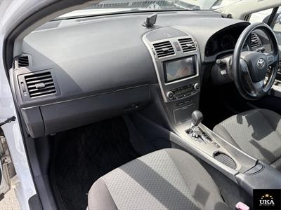 2012 Toyota Avensis - Thumbnail