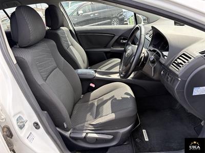 2012 Toyota Avensis - Thumbnail