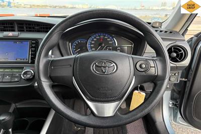 2016 Toyota Corolla - Thumbnail