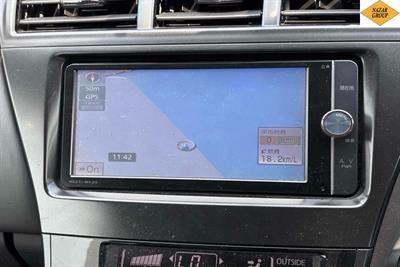 2014 Toyota Prius - Thumbnail