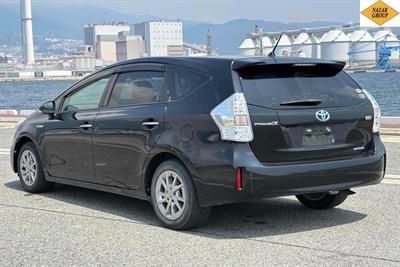 2014 Toyota Prius - Thumbnail