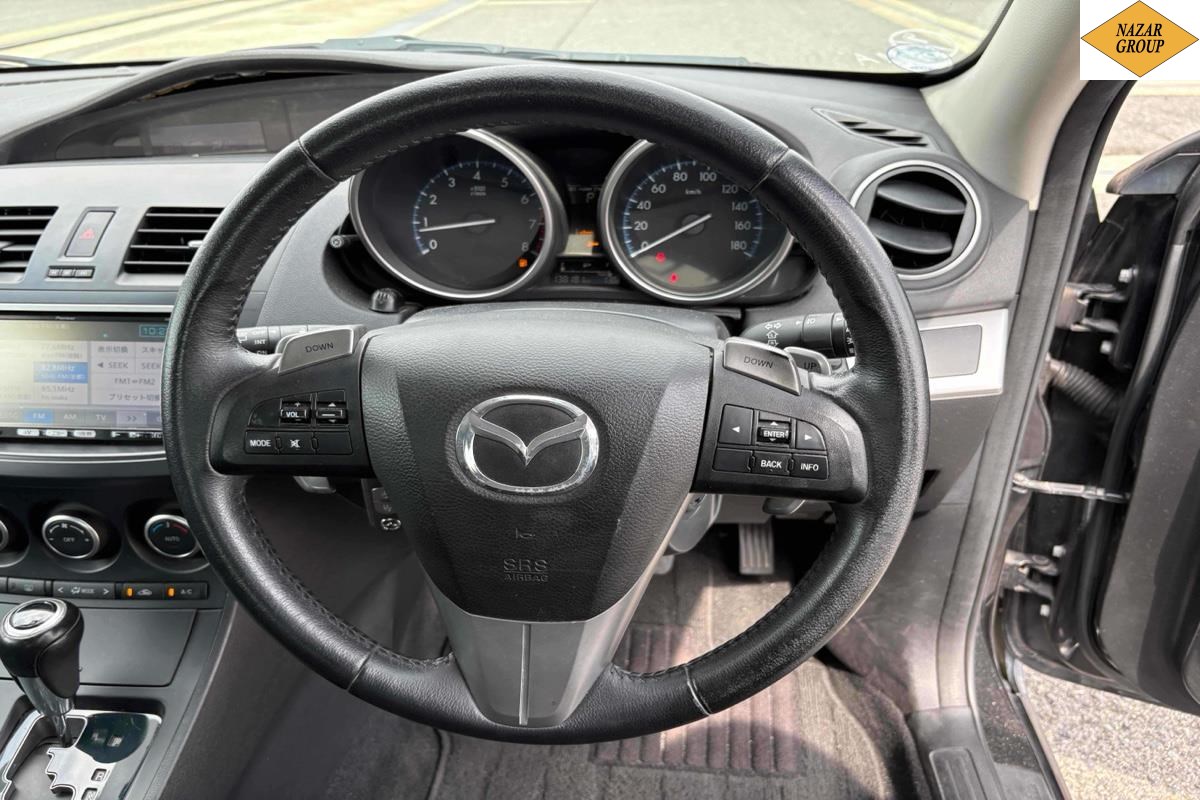 2012 Mazda Axela