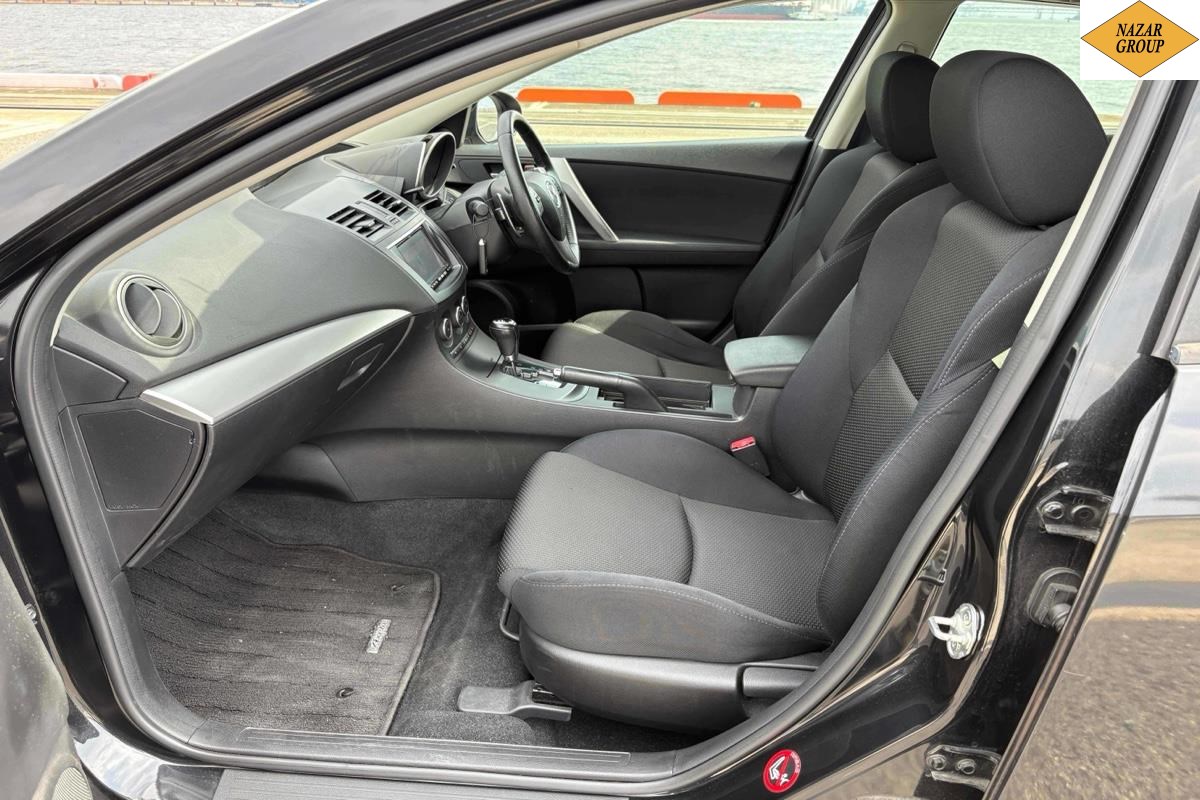 2012 Mazda Axela