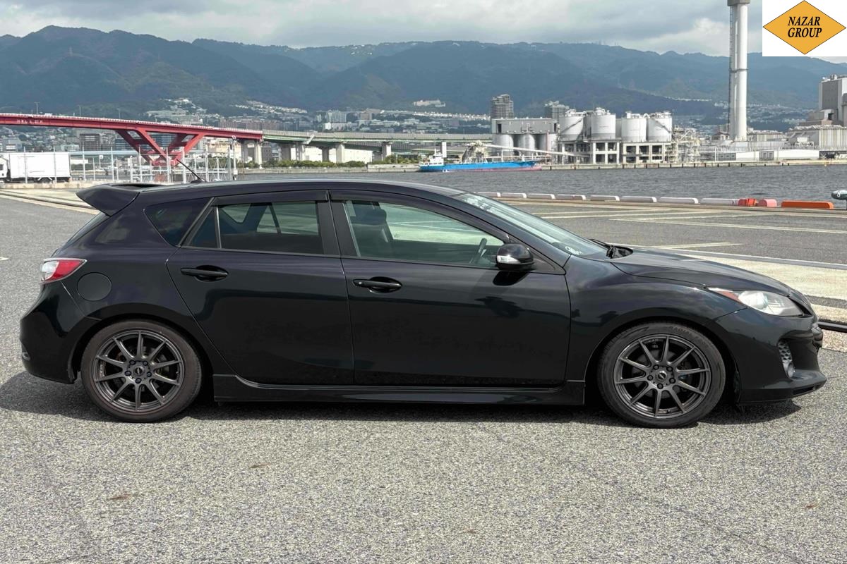2012 Mazda Axela