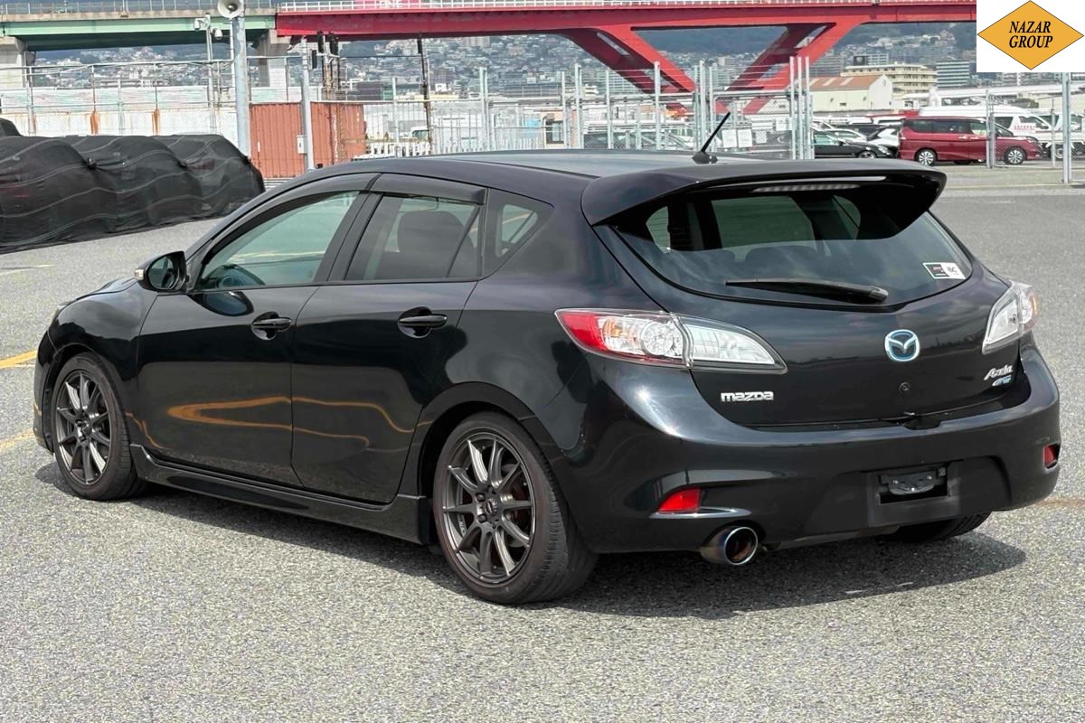 2012 Mazda Axela